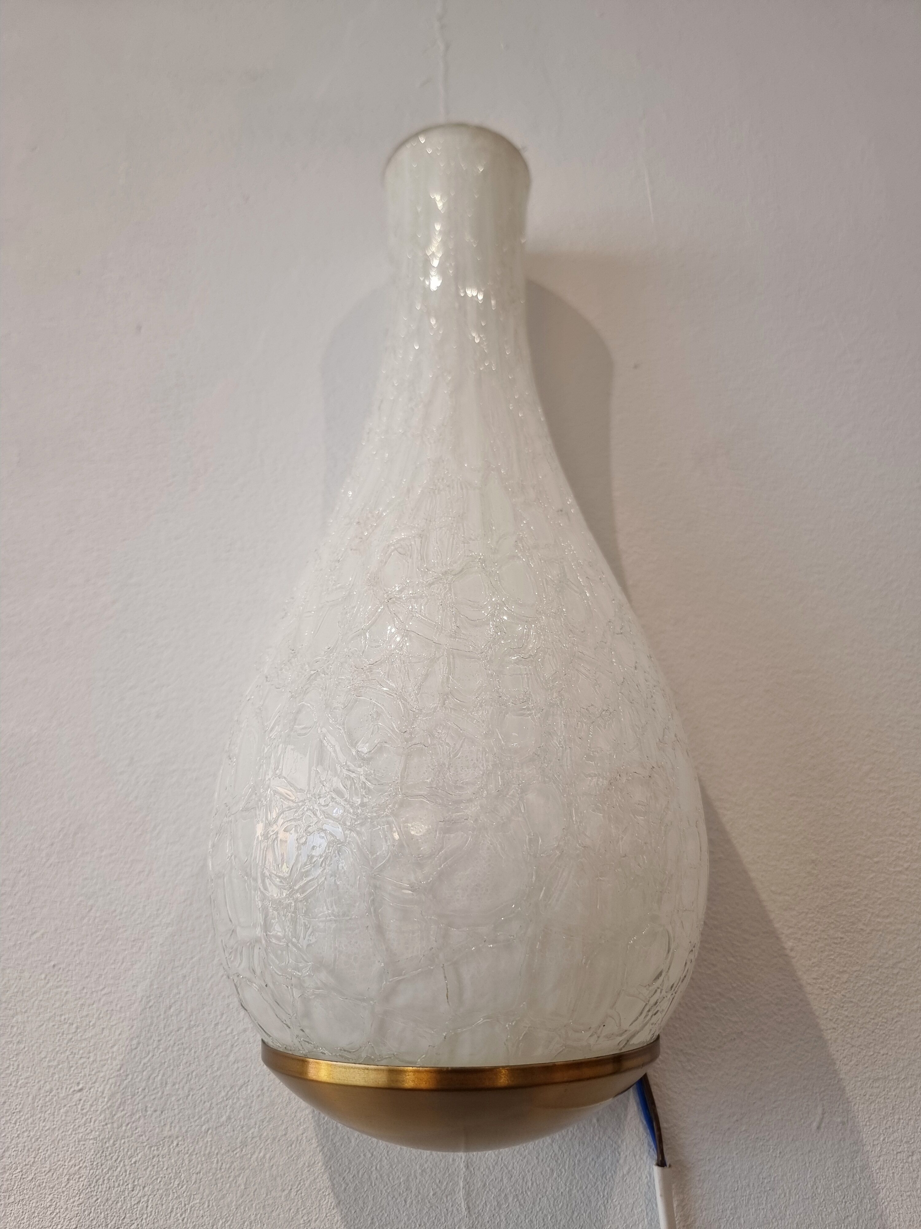 Pair of egg sconces by Jean Perzel - Atelier Perzel - Glass & Brass - ca 1940