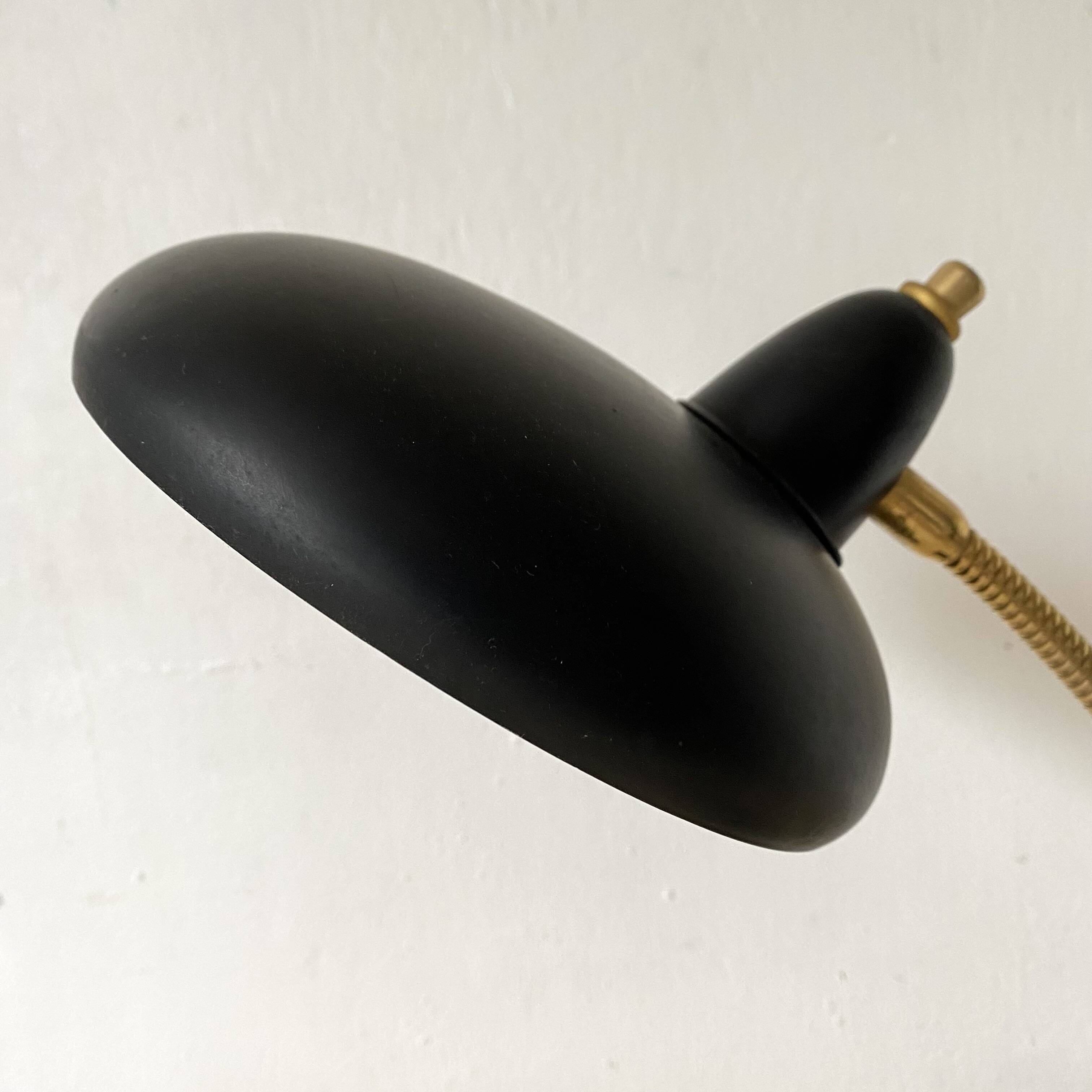 Flexible desk lamp from the 50s and 60s