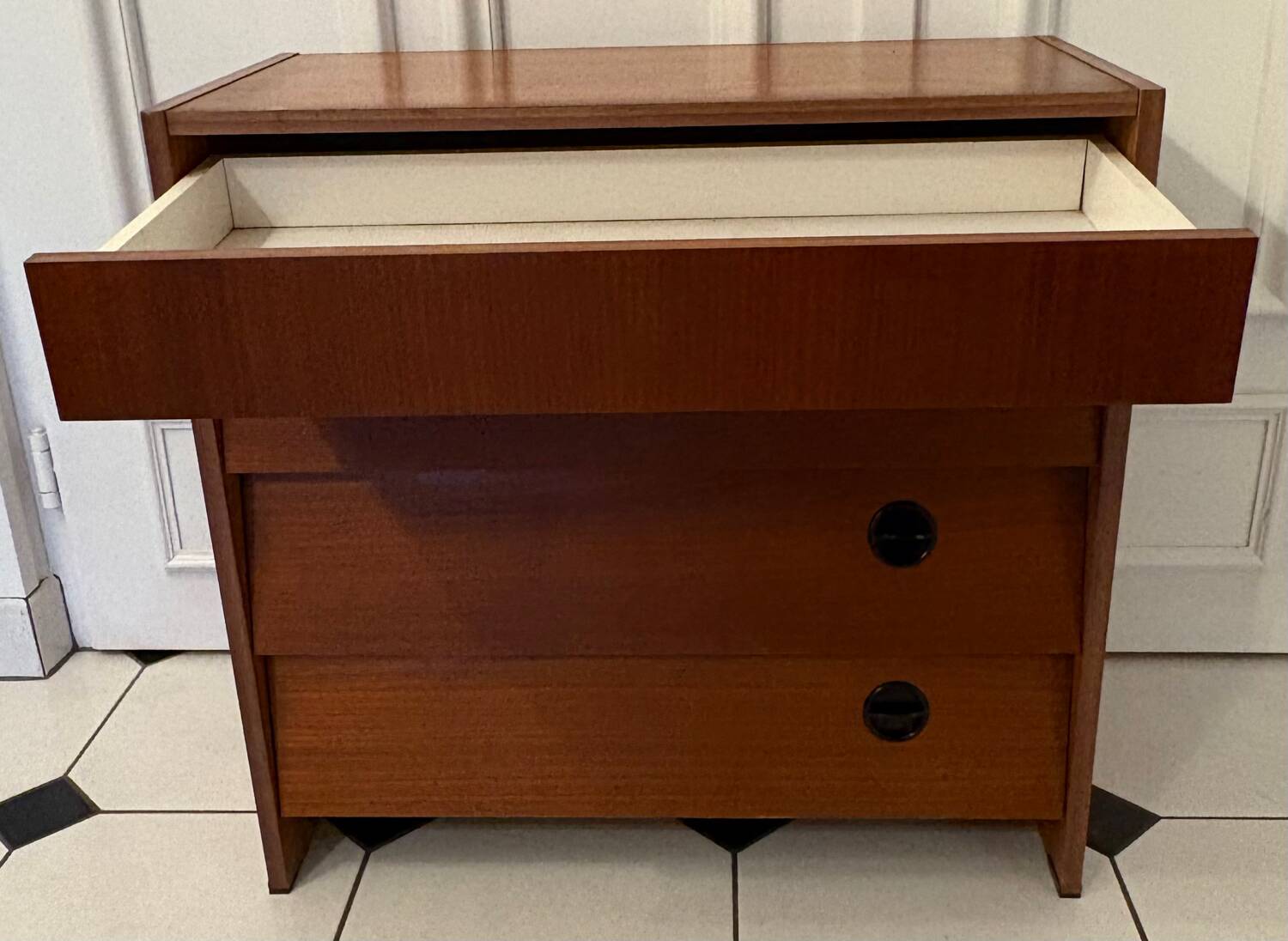 Meuble à chaussures vintage