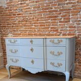 Regency style cherry chest of drawers