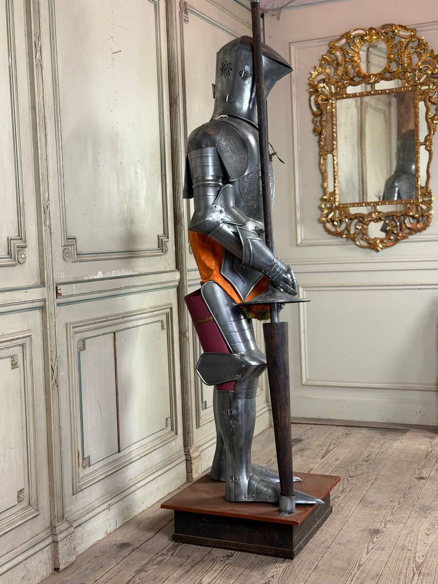 Renaissance-style armour, Spain, around 1880.