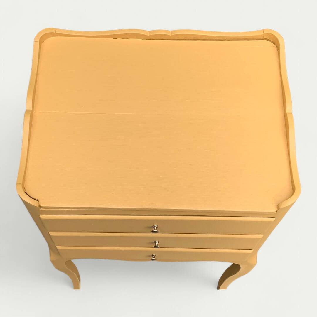 Pair of vintage Louis XV style bedside tables