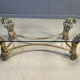 Table basse tulipe en laiton vintage, années 1970