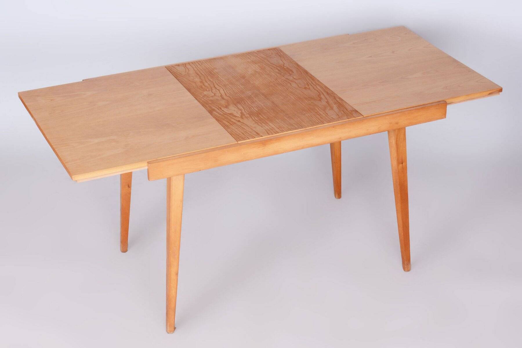 Mid-Century Czech Extendable Table in Beech and Ash attributed to Tatra Pravenec, 1950s