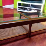 Coffee table in wood, glass and rattan