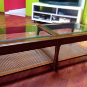 Coffee table in wood, glass and rattan