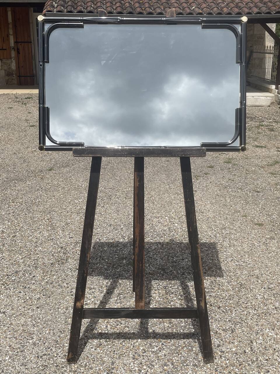 Vintage rectangular wall mirror in tubular metal and brass, 1970s/1980s.