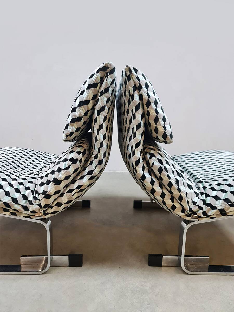 Vintage Italian design Onda Wave lounge chairs Giovanni Offredi Saporiti