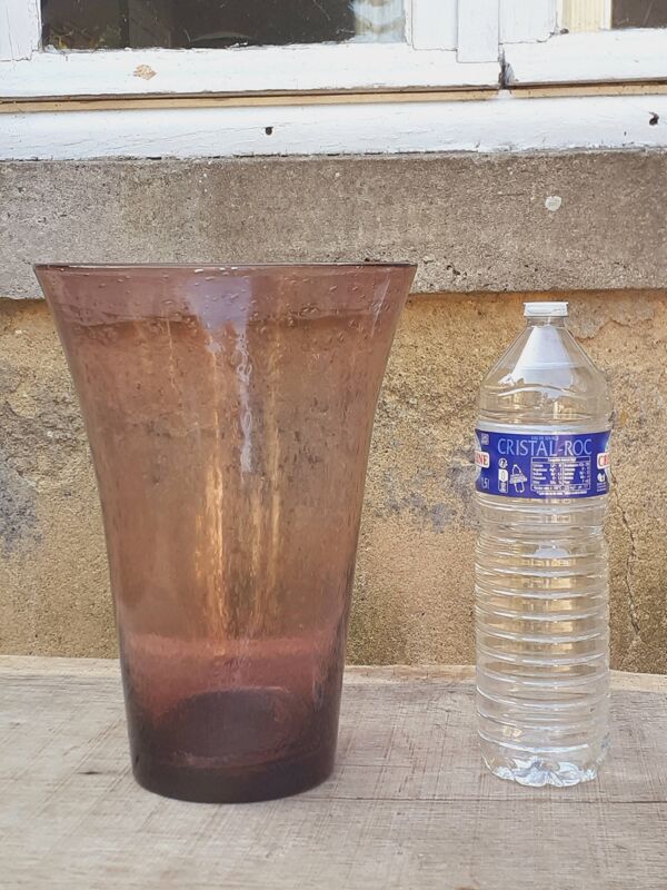 Vase en verre bullé soufflé année 70 manufacture de Biot