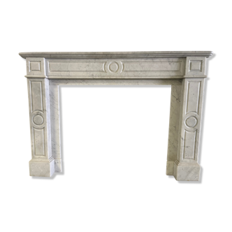 Louis XVI style fireplace in white Carrara marble Xx century