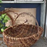 Foraging basket