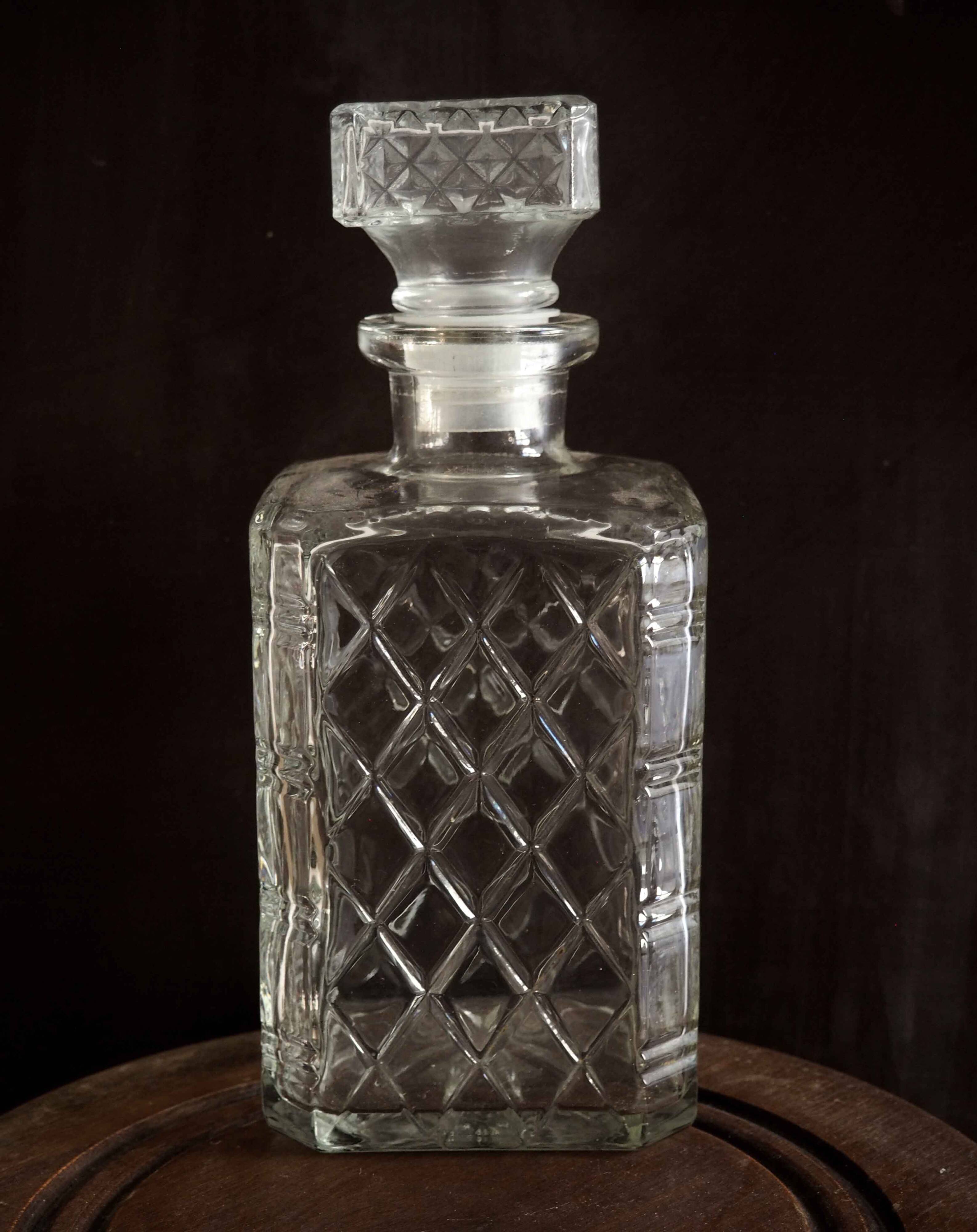 Crossed Whiskey Decanter
