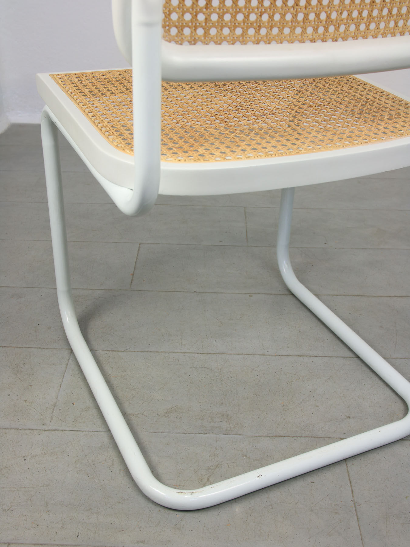 Vintage white B32 Cesca chair by Marcel Breuer, 90s