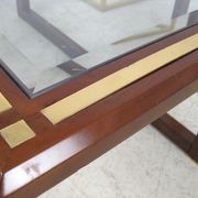 Coffee table with 4 pieces of wooden sofa and gilded brass