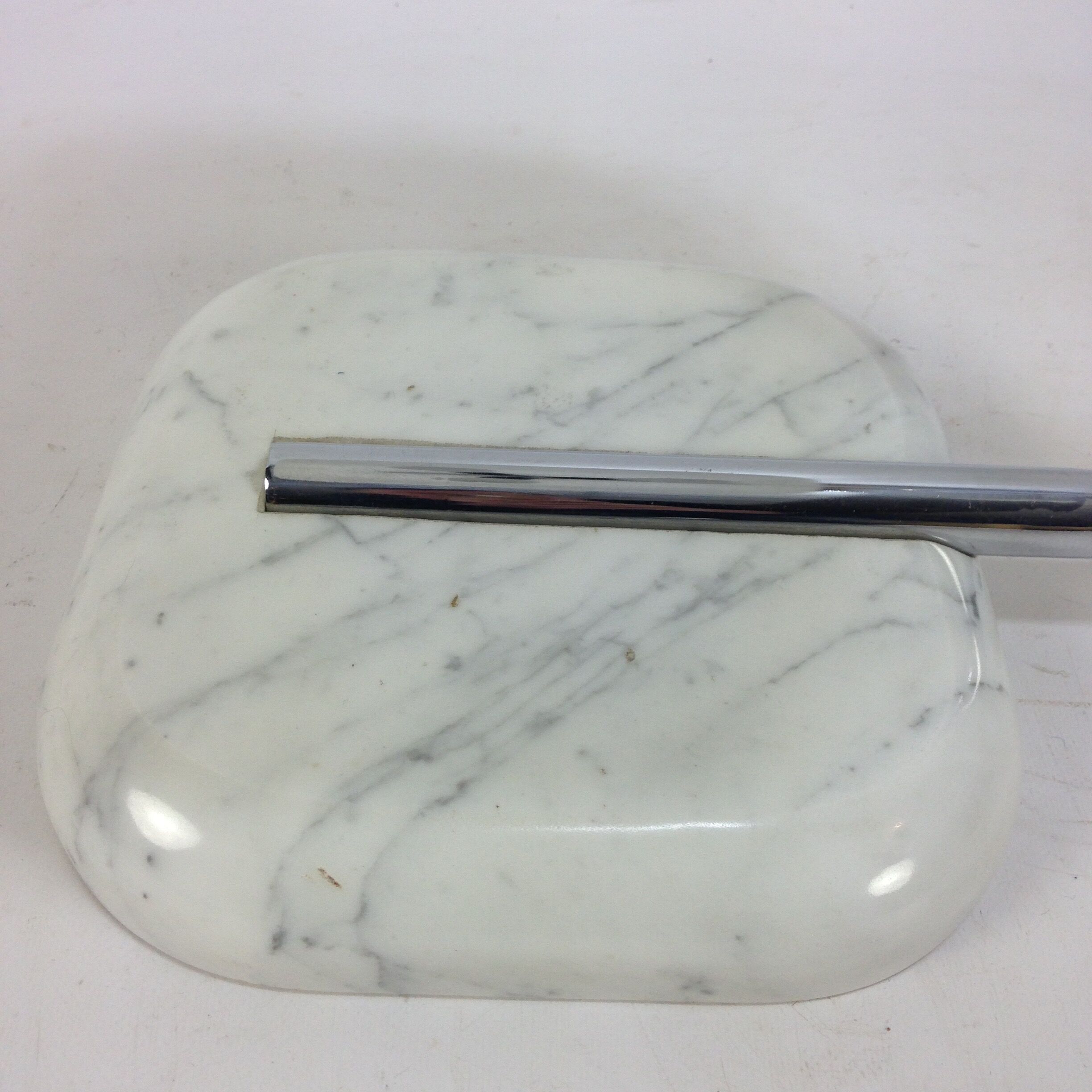 Guzzini table lamp with marble foot, 1970