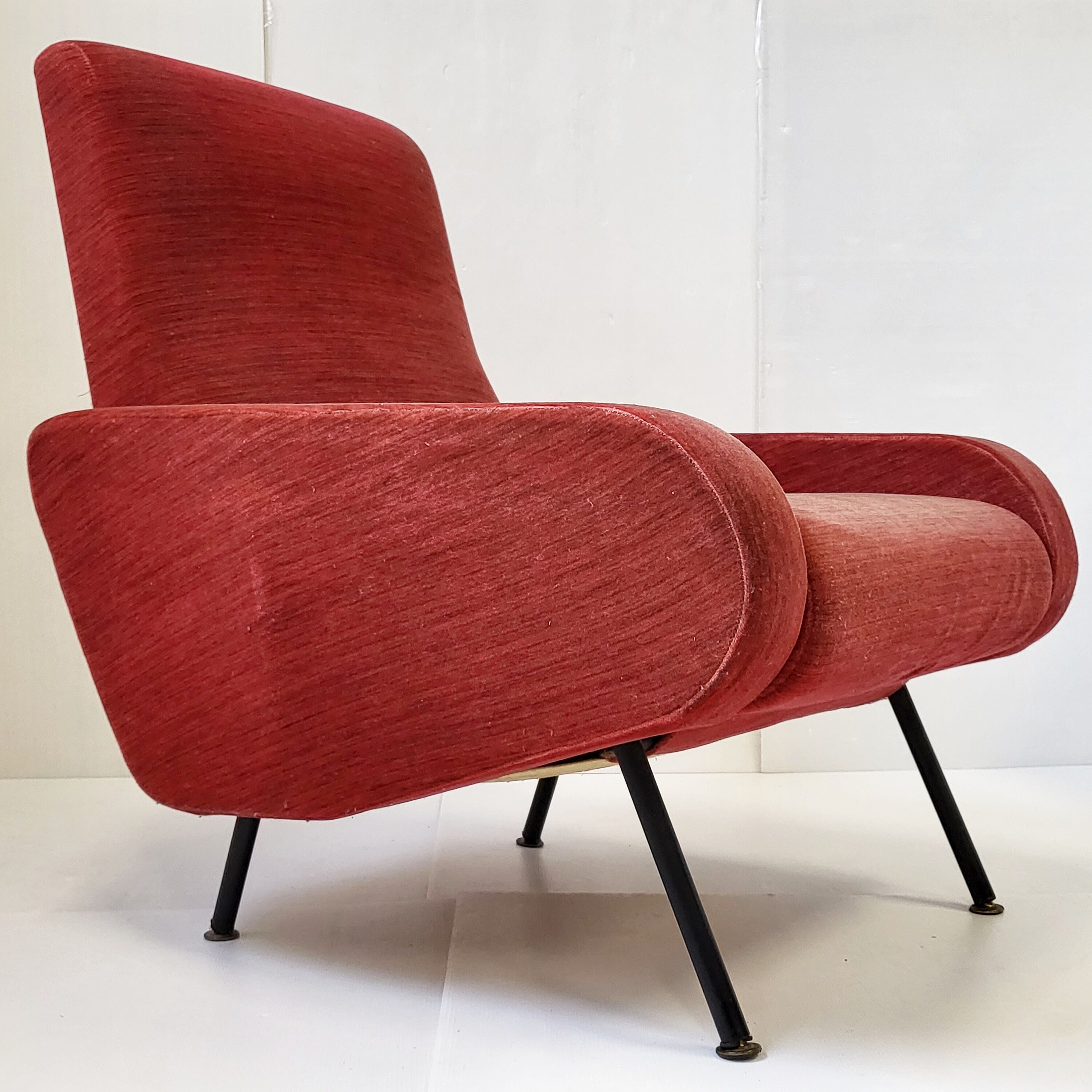 Vintage 1950 armchair