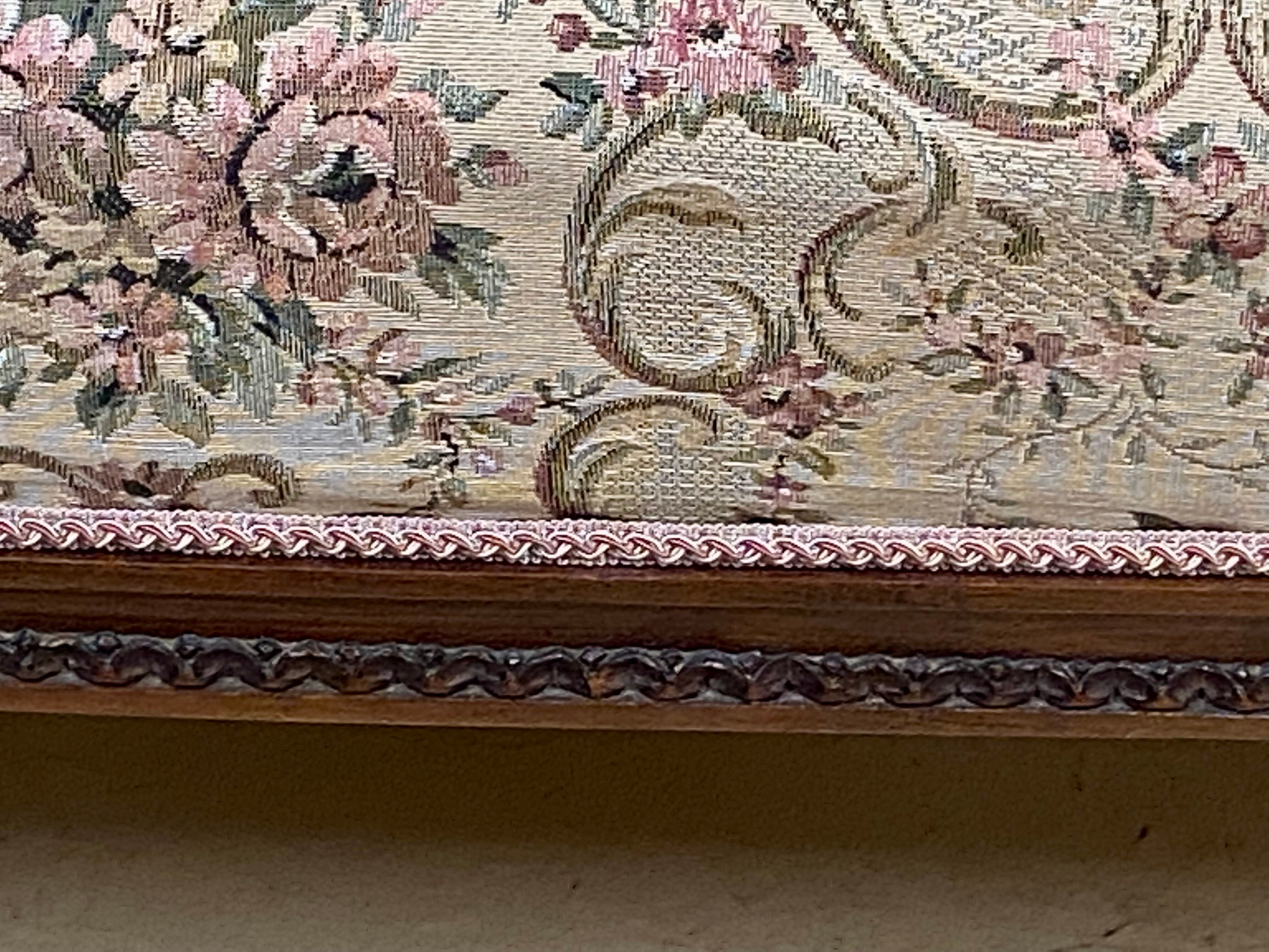 Wooden bench Louis XVI style