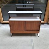 2-door sideboard with shelf