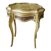 Rare Venetian jardinière in Louis XV style, made of lacquered and gilded wood.