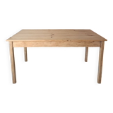 Farmhouse table