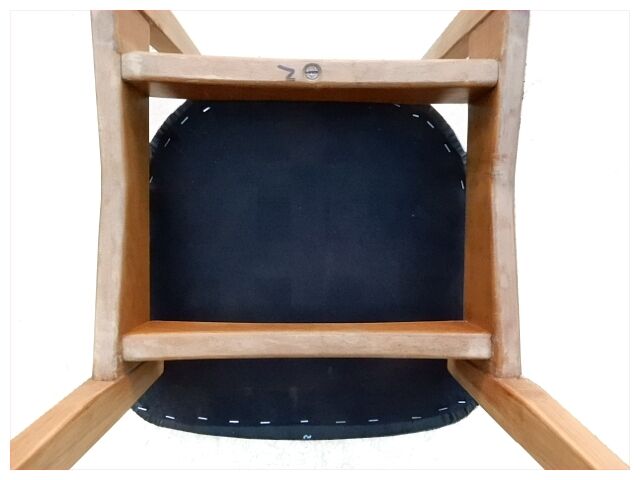 Set of 4 renovated scandinavian vintage chairs