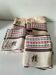 Nappe et 12 serviettes de style basque monogrammées MB