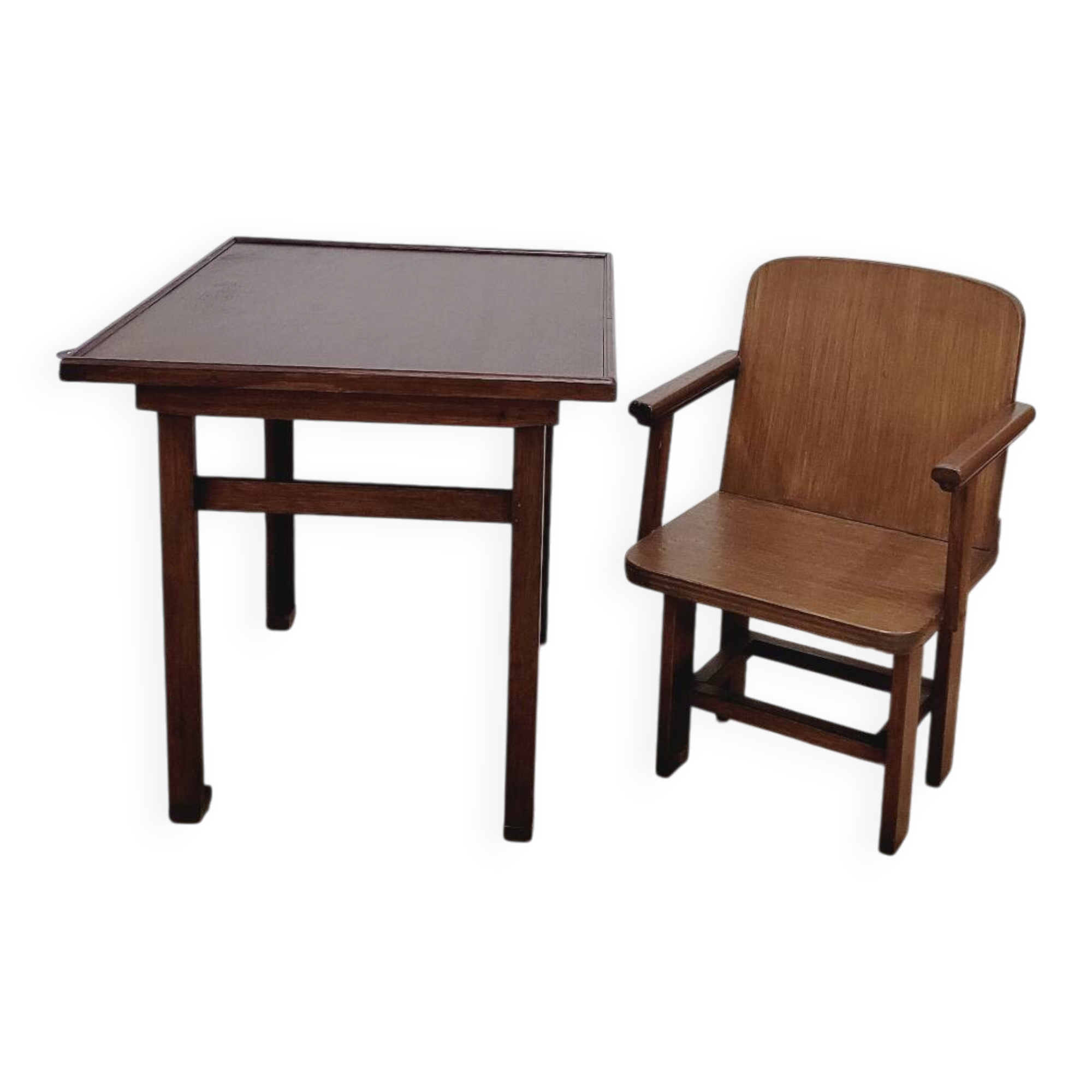 Child's desk