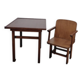 Child's desk