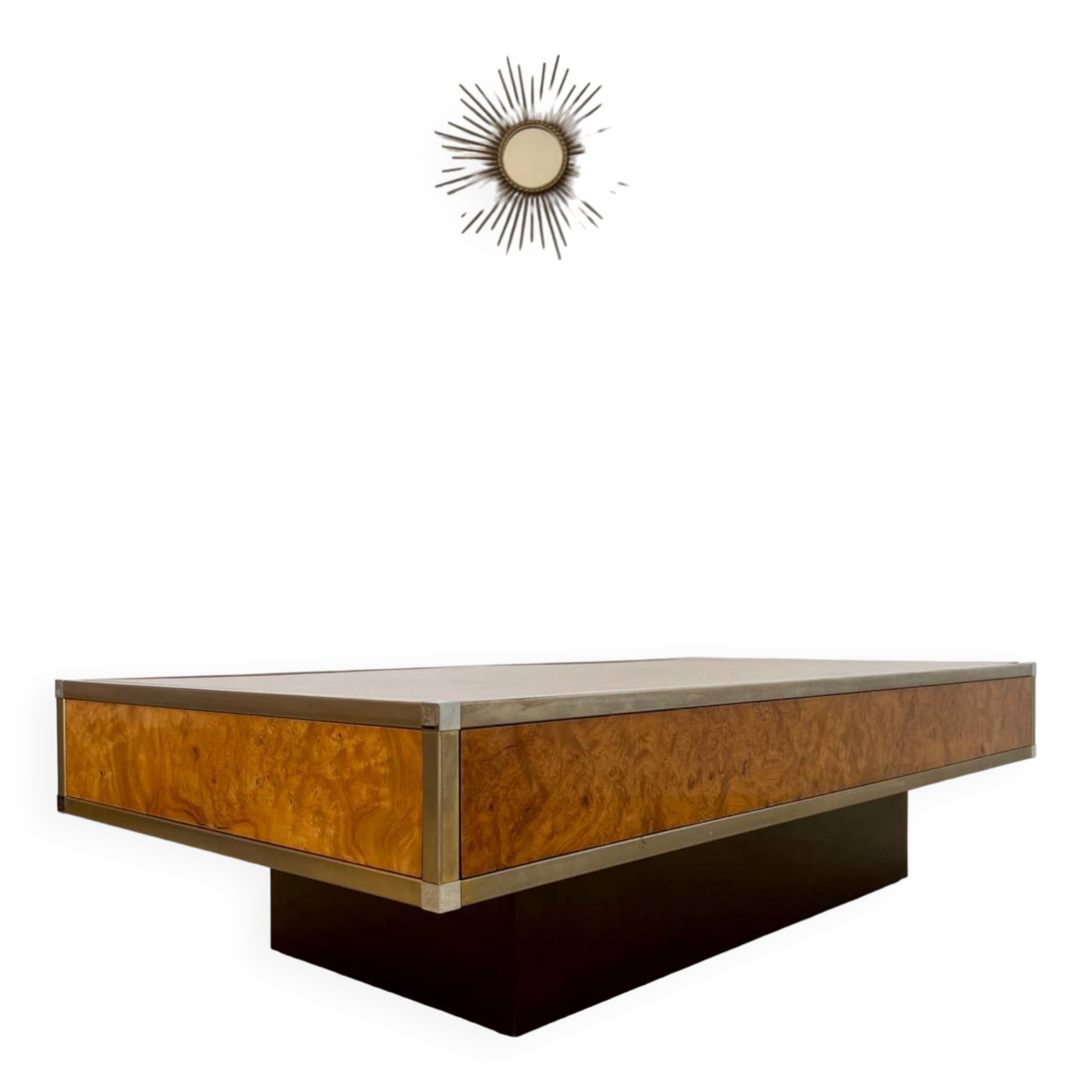 Old Italian design coffee table from the 70s in elm burl and metal / Willy Rizzo