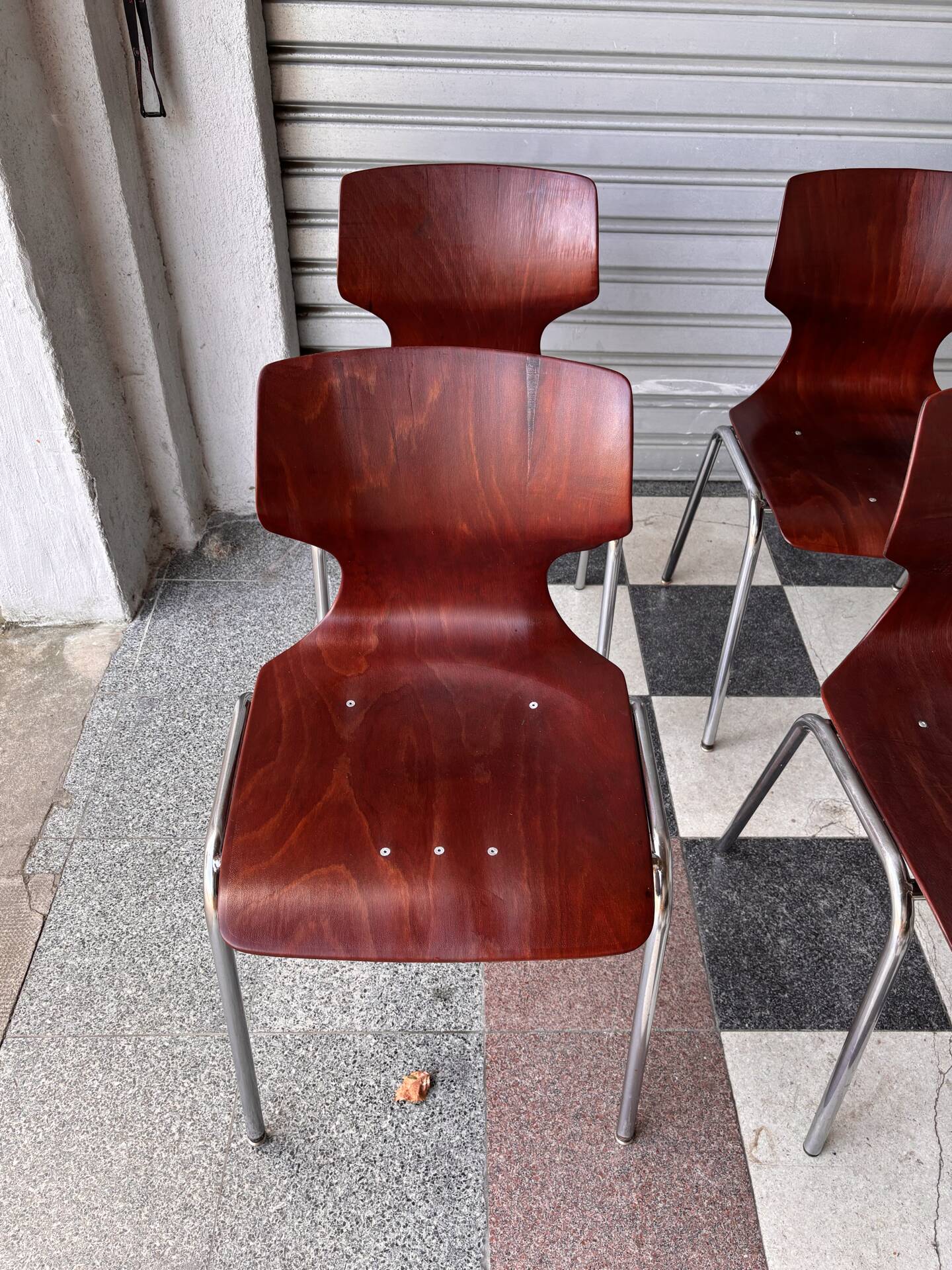 Lot de 10 chaises Pagholz