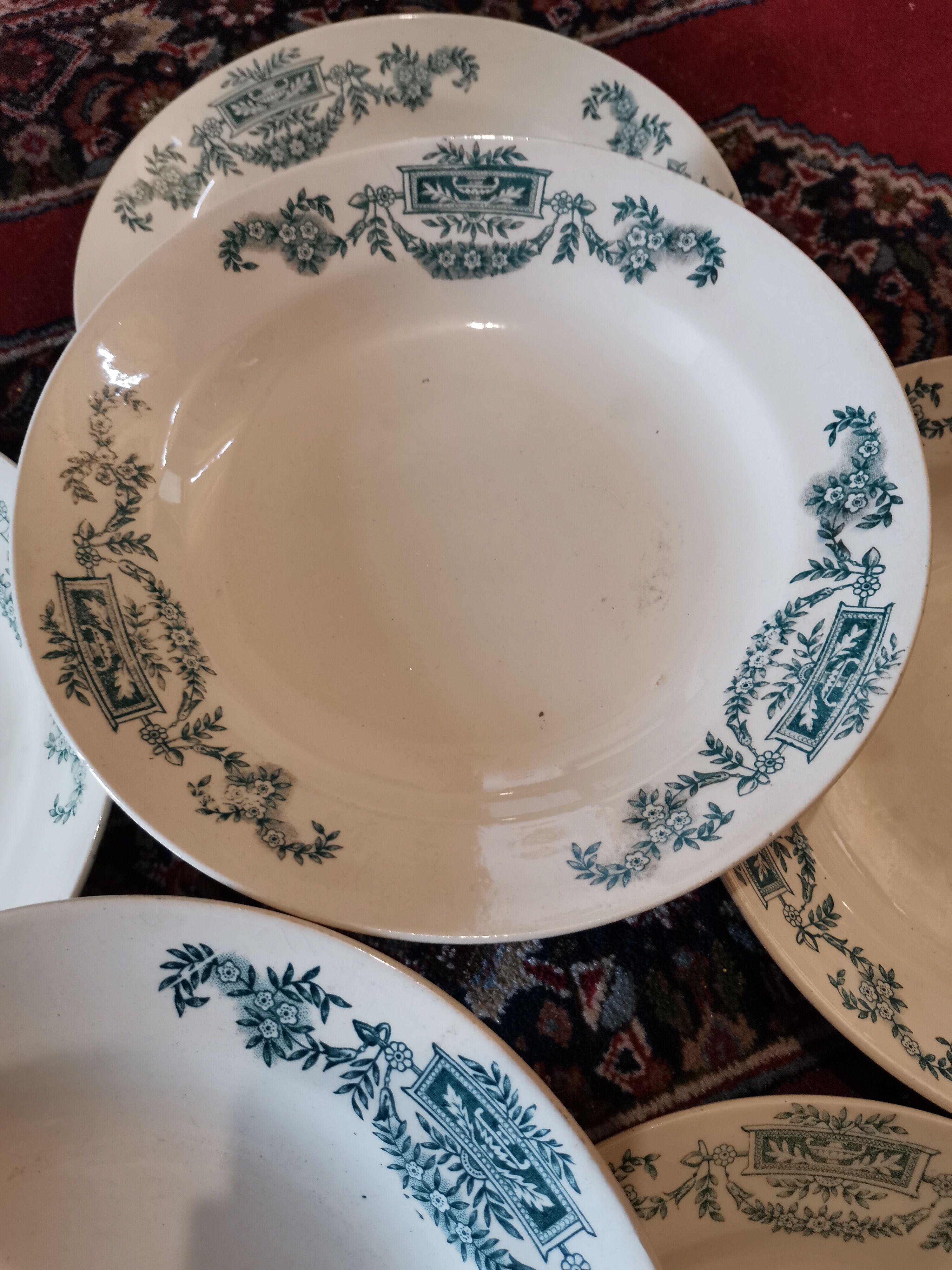 Hollow plates Longchamp, Lutèce