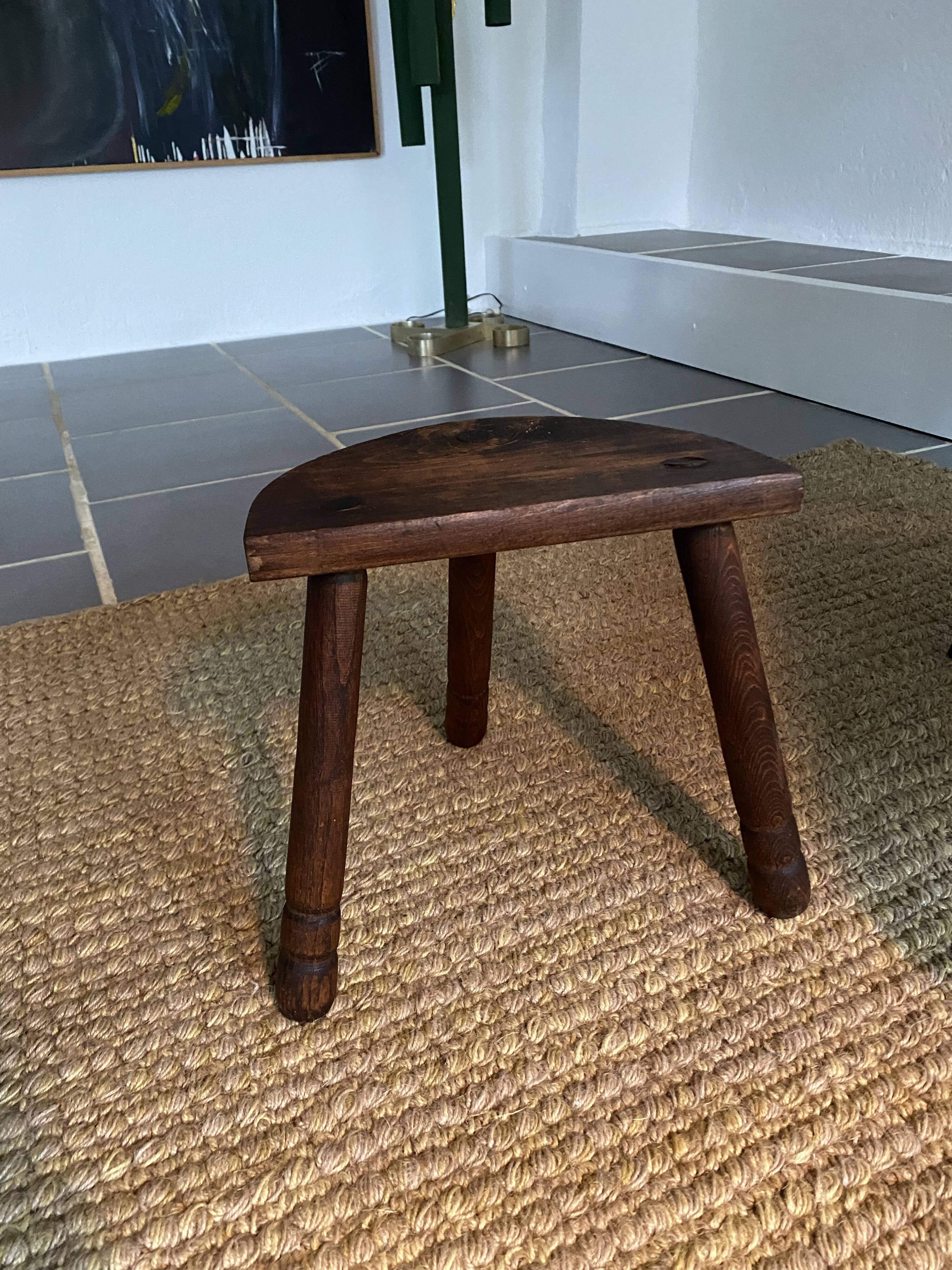 Tabouret de ferme bois tripode vintage