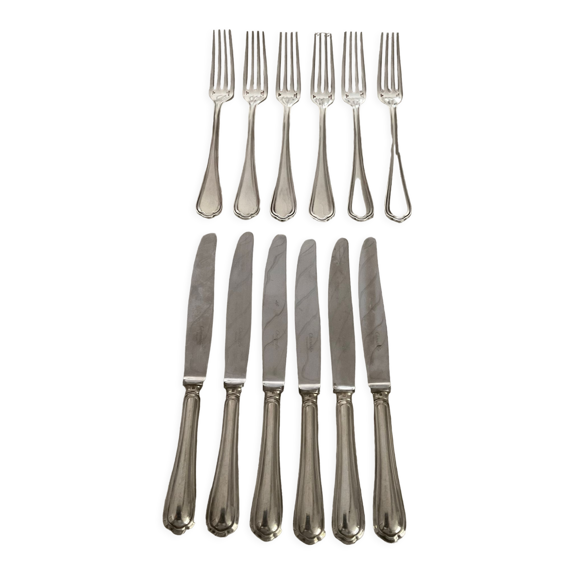 Set of 12 table cutlery