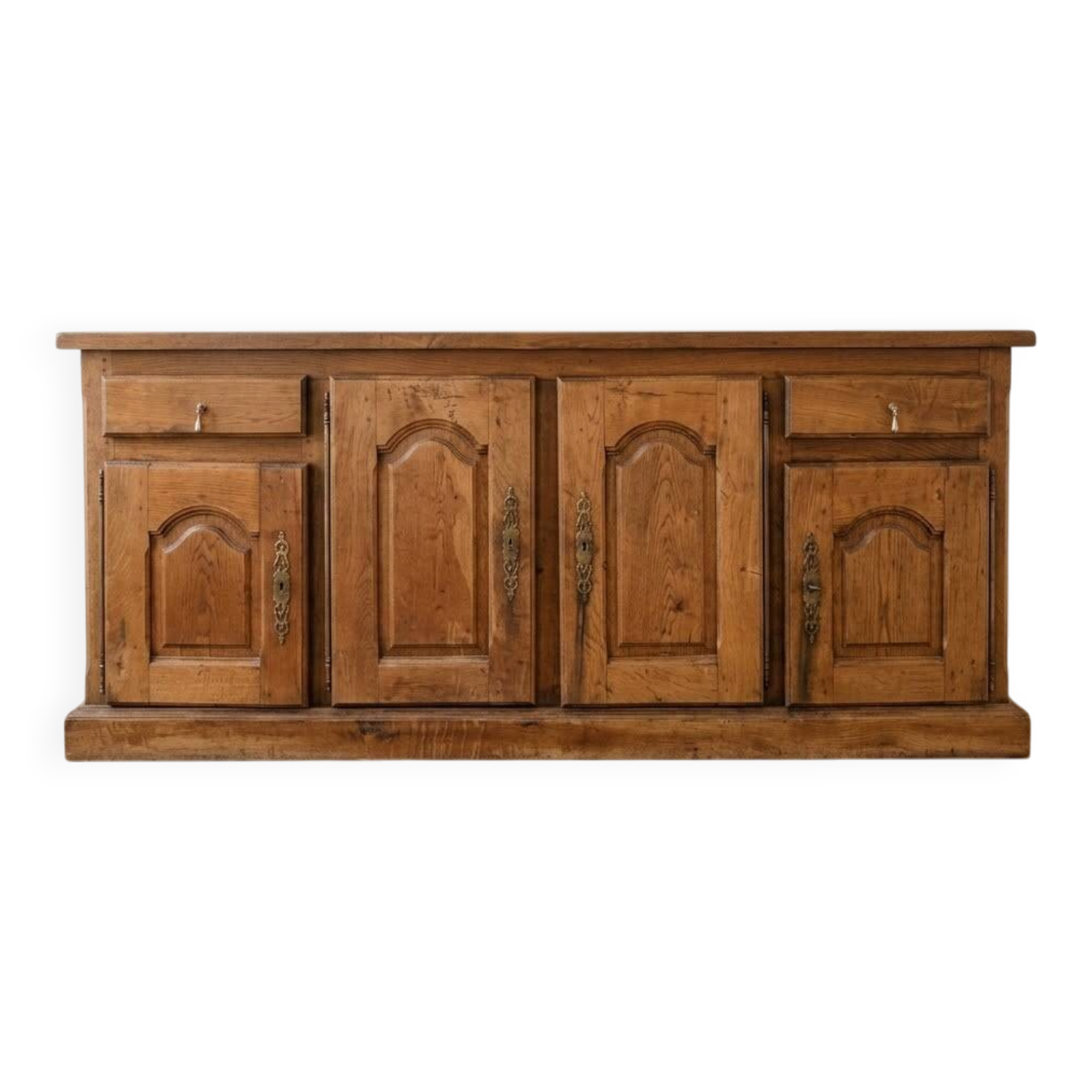 Low sideboard buffet in rustic solid oak