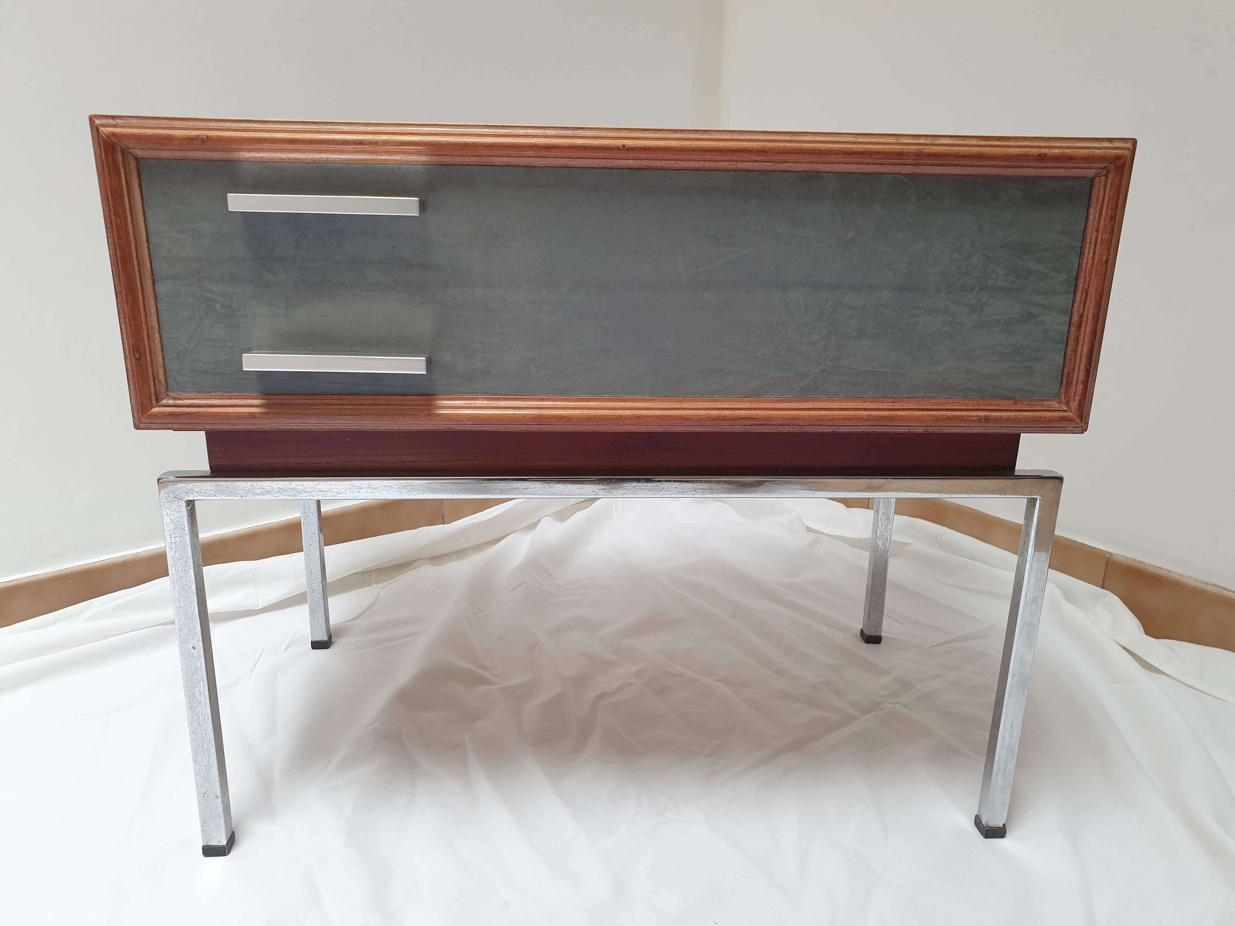 Pair of bedside tables