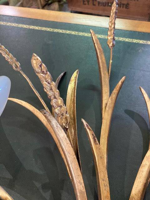 Ear of wheat wall light