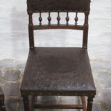 Ensemble de 3 chaises Renaissance en chêne et cuir gaufré, 19ème siècle, Belgique