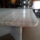 Table basse en travertin