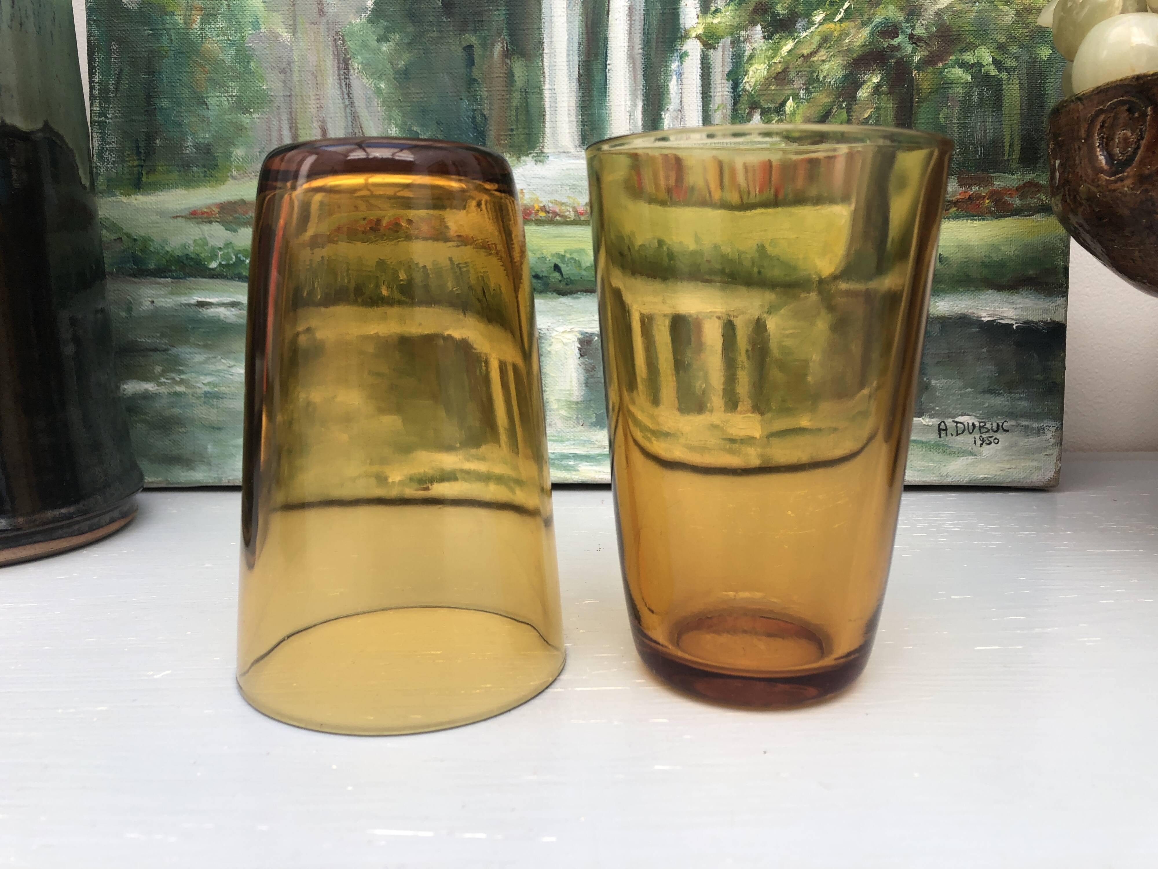 set of 4 amber yellow glasses from the 70s, signed France