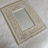 Miroir en bois sculpté