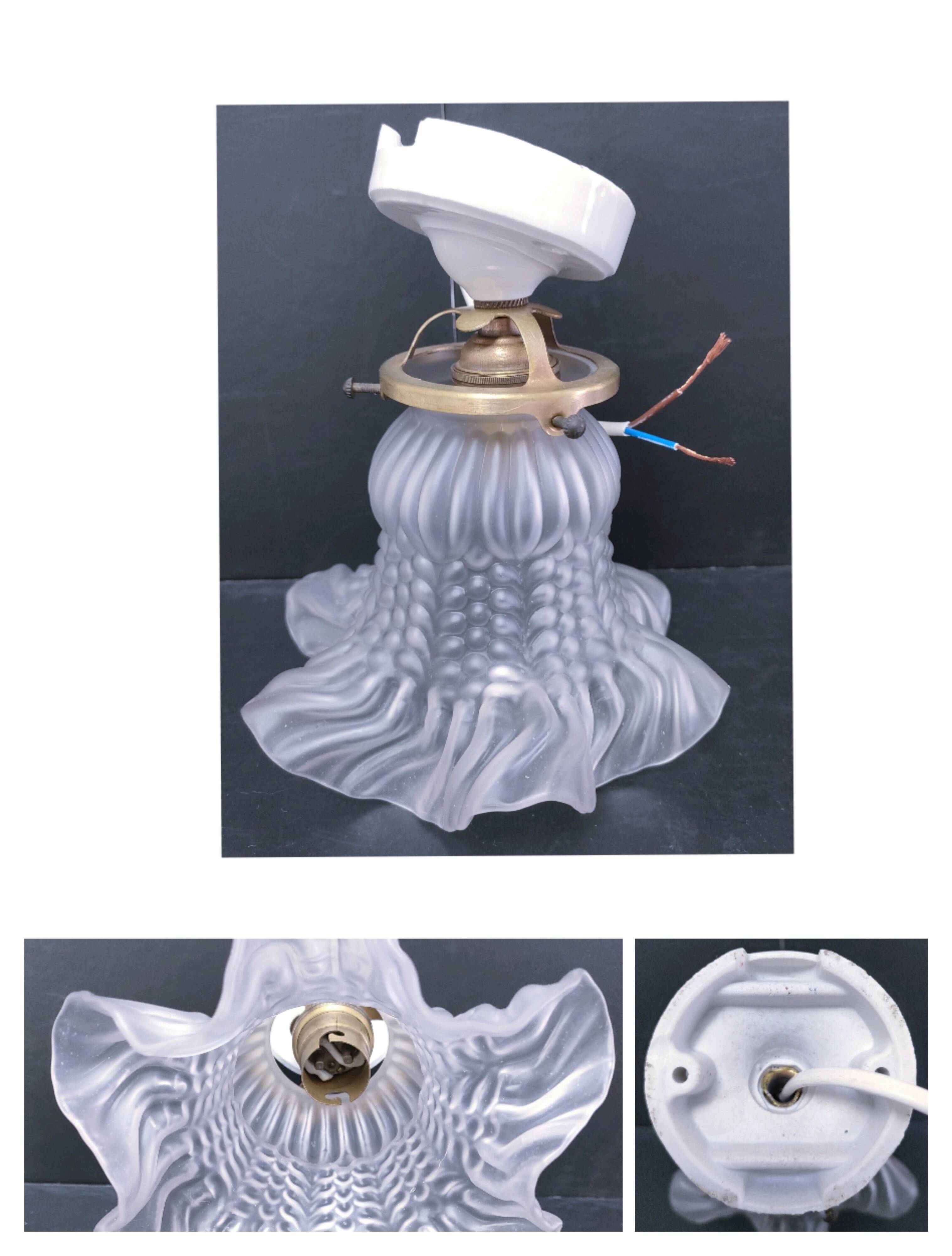 Porcelain and flower glass wall lamp early 20th century