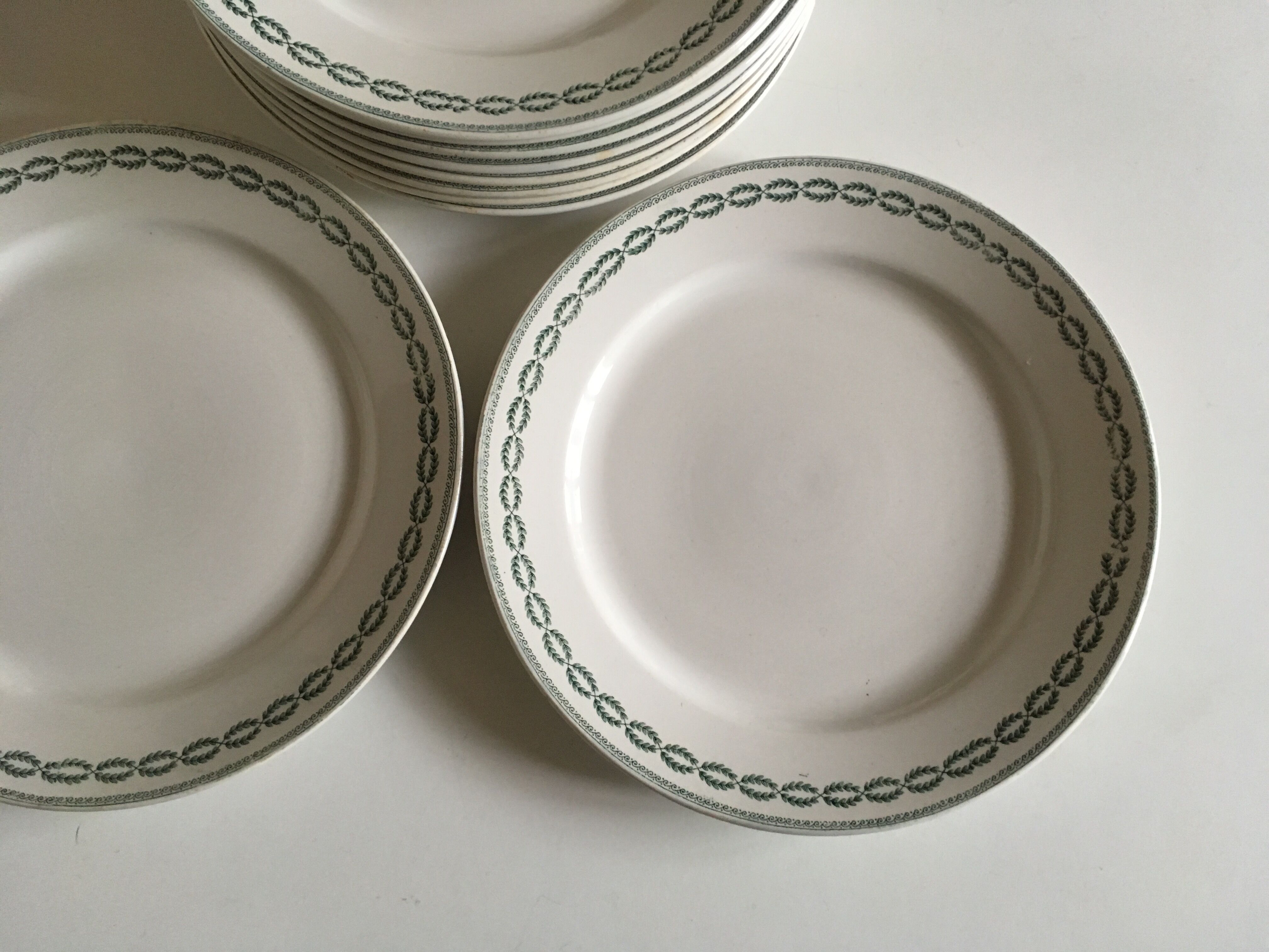 Set of 10 plates Sarreguemines 1900 faience U-C Nobilis