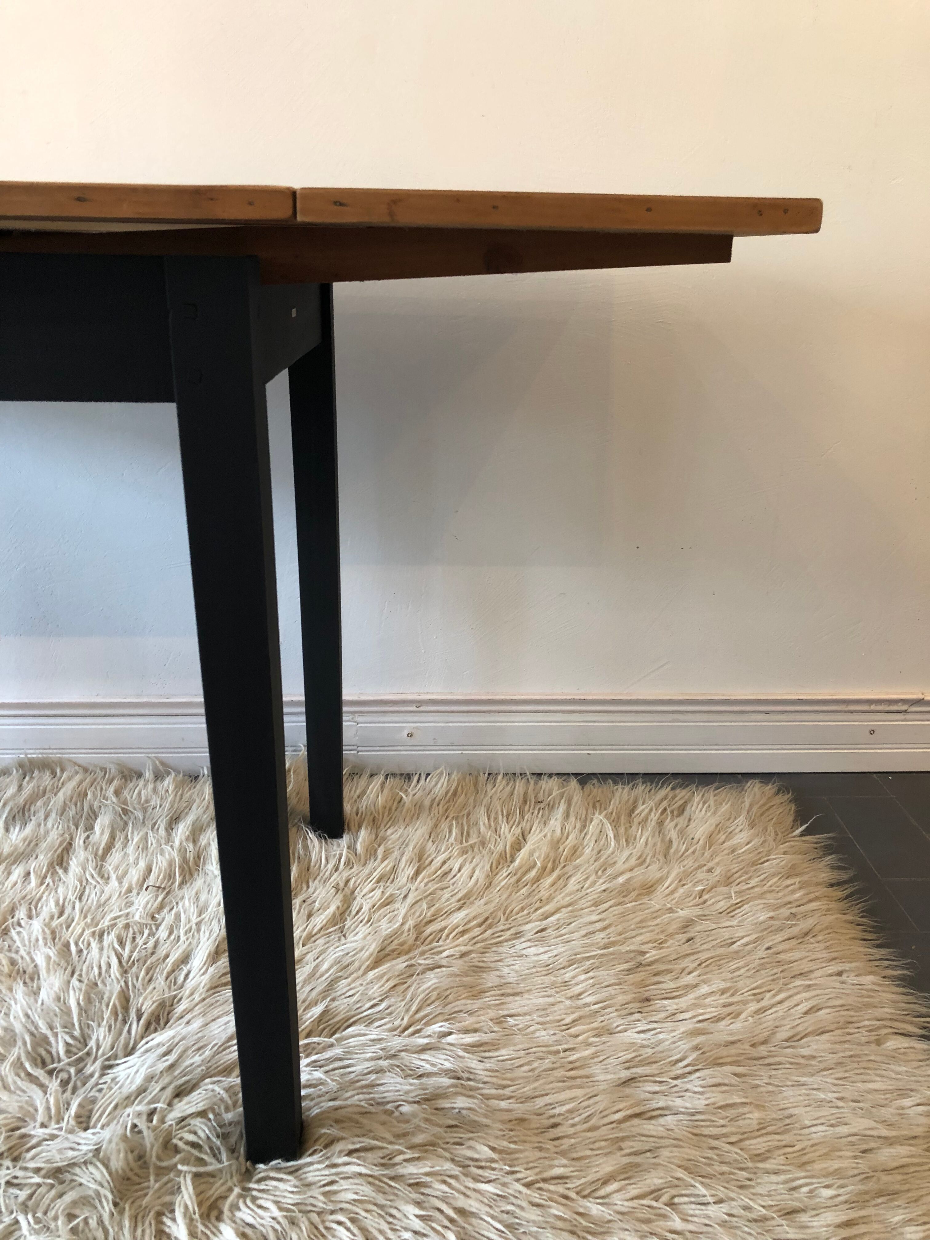 Vintage table with extensions