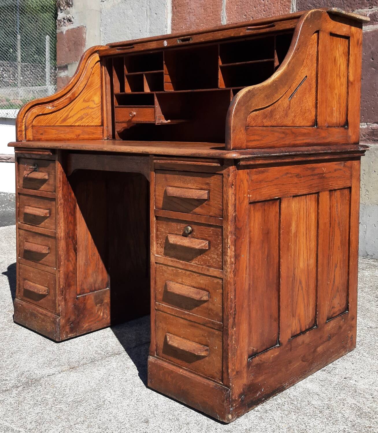American "Roll Top" desk in oak.