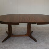 Table ovale Baumann