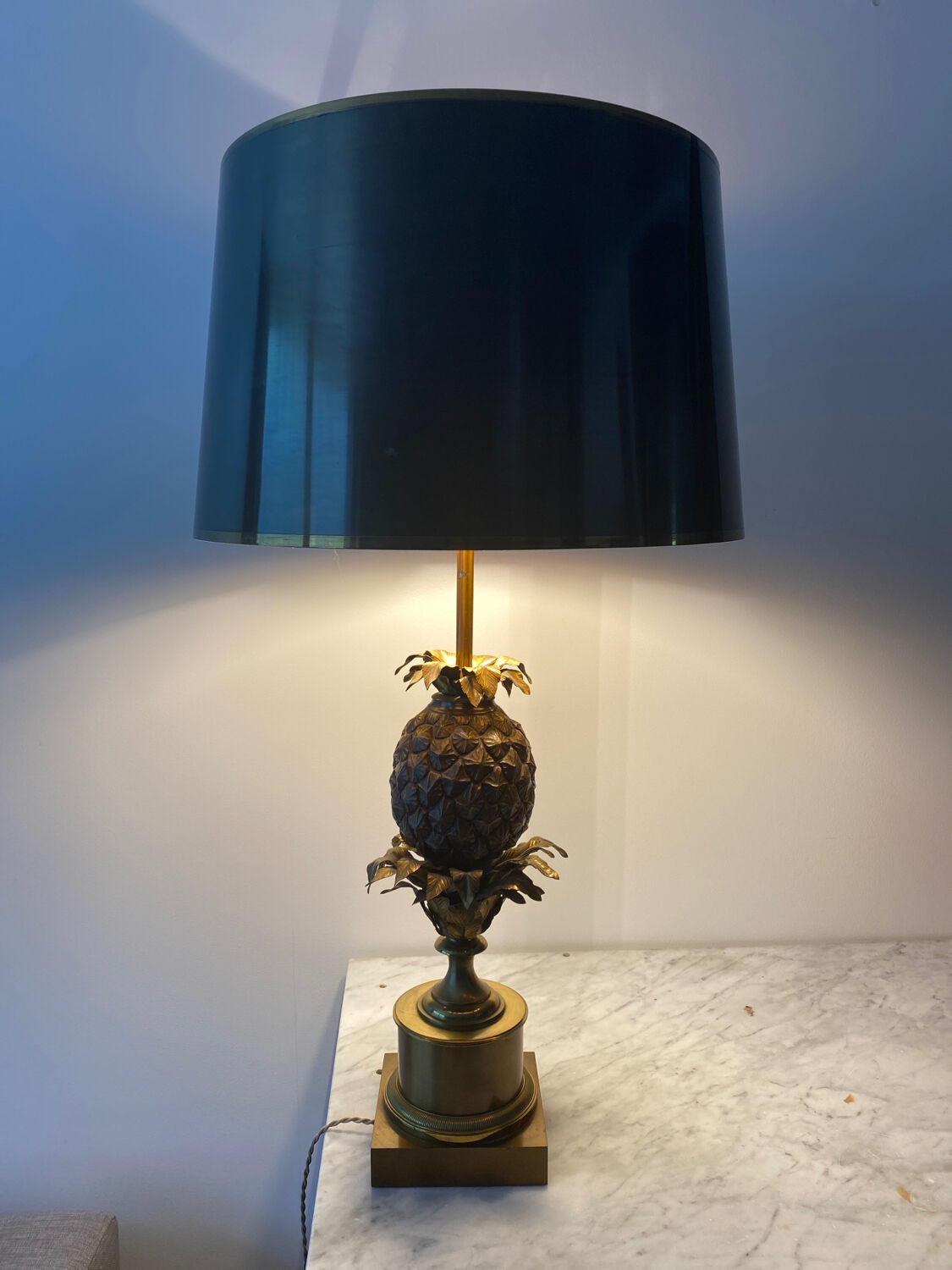 Homemade pineapple lamp Charles