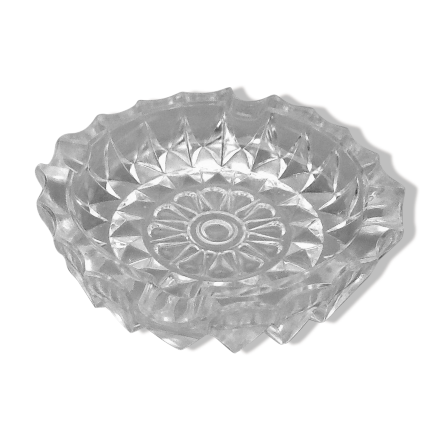 Ashtray transparent glass cut and chiseled, 1970s