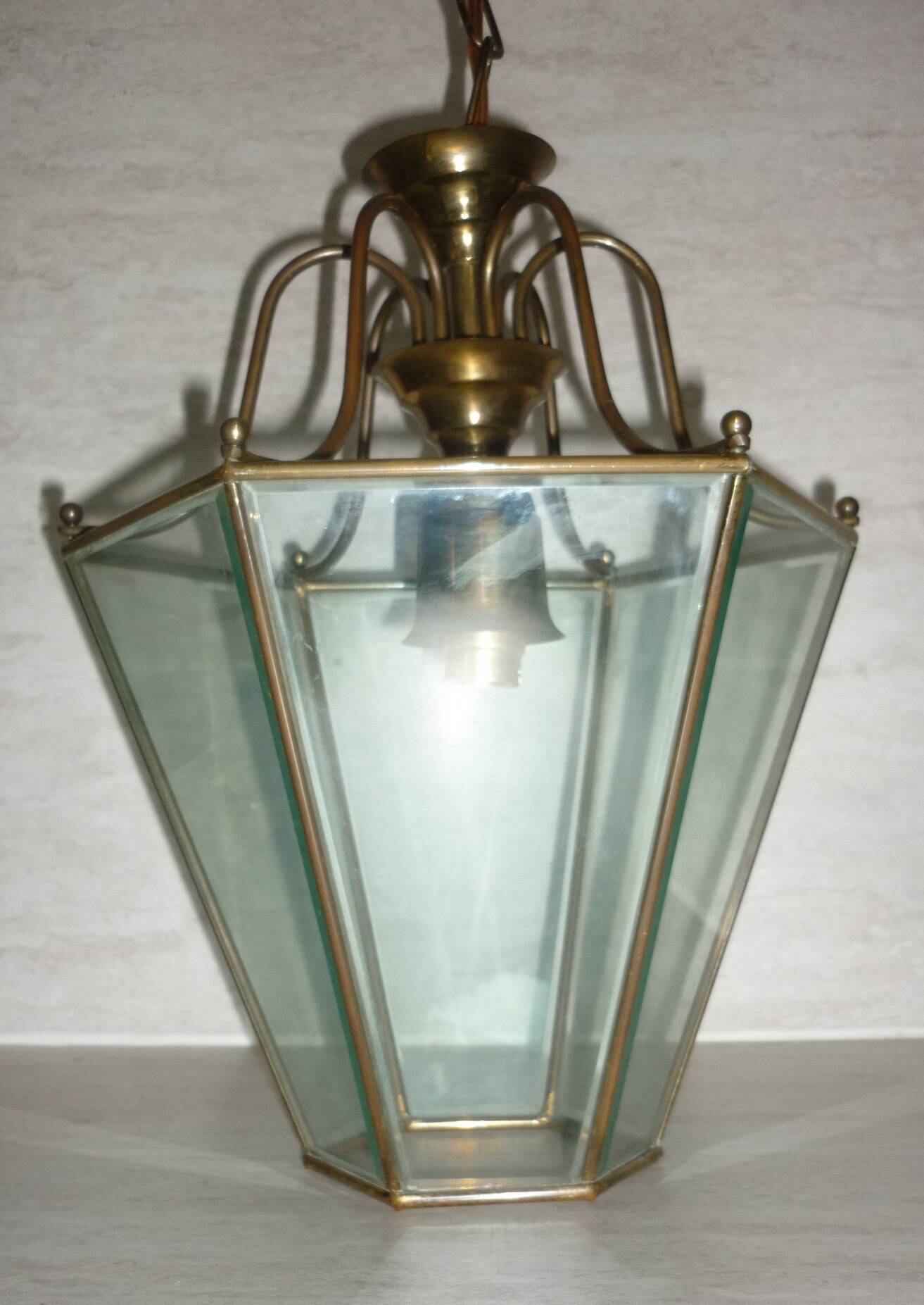 Brass lantern with 6 beveled glasses