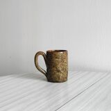5 mugs en grès pyrite