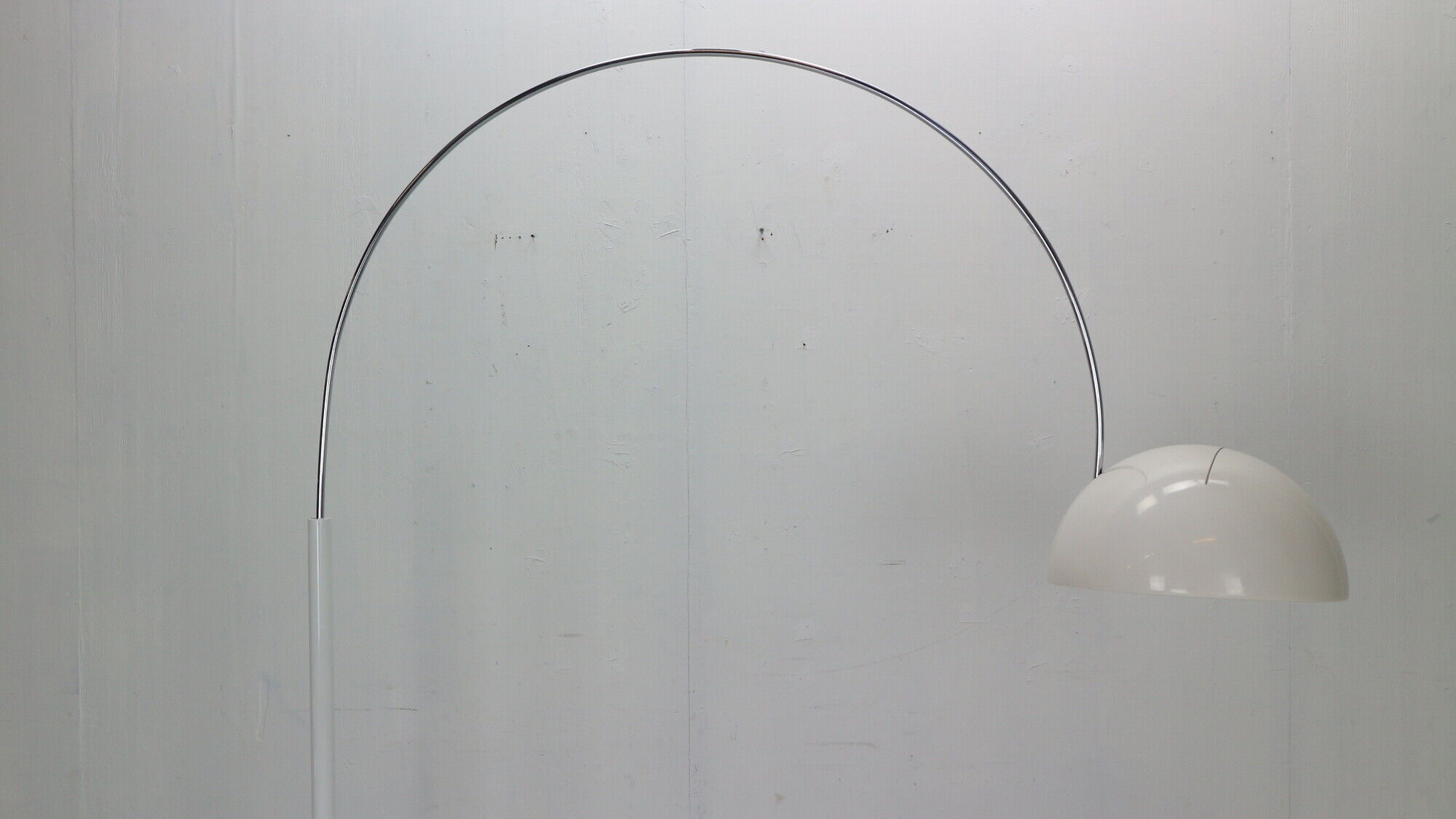 Floor lamp "Coupe" Joe Colombo for Oluce Production 1967, Italy